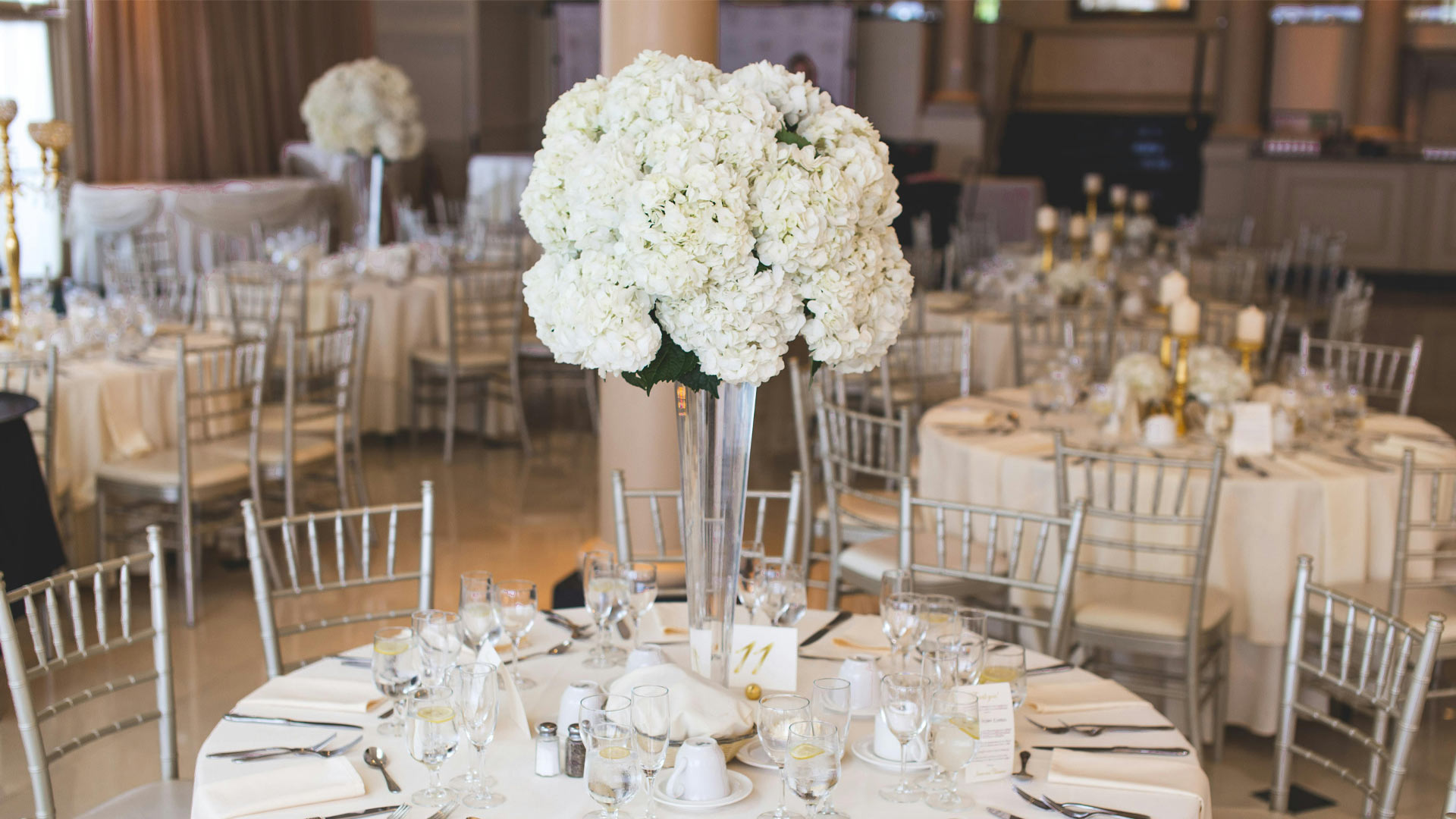 Wedding table decoration